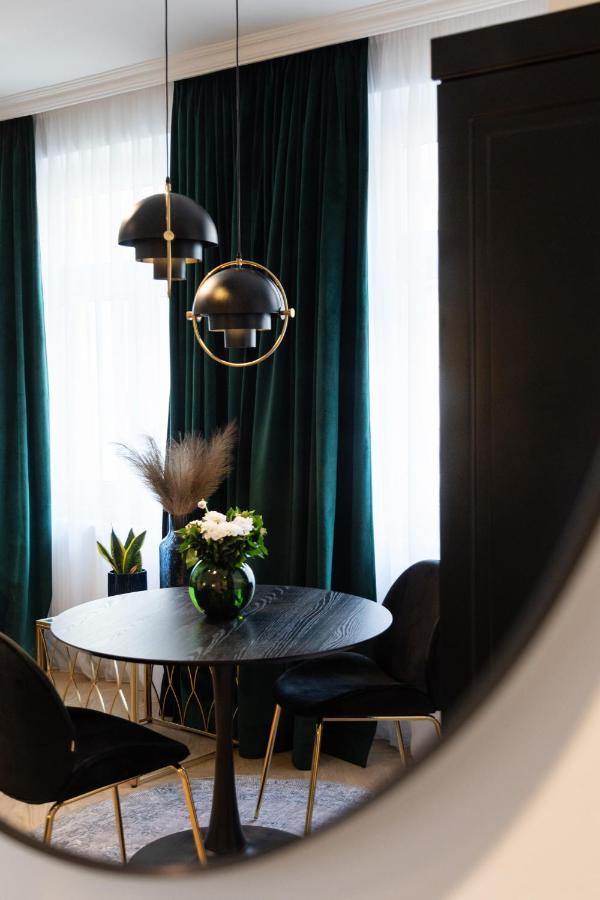 Appartement Pierrot & Pierrette Mesnicka à Zagreb Extérieur photo