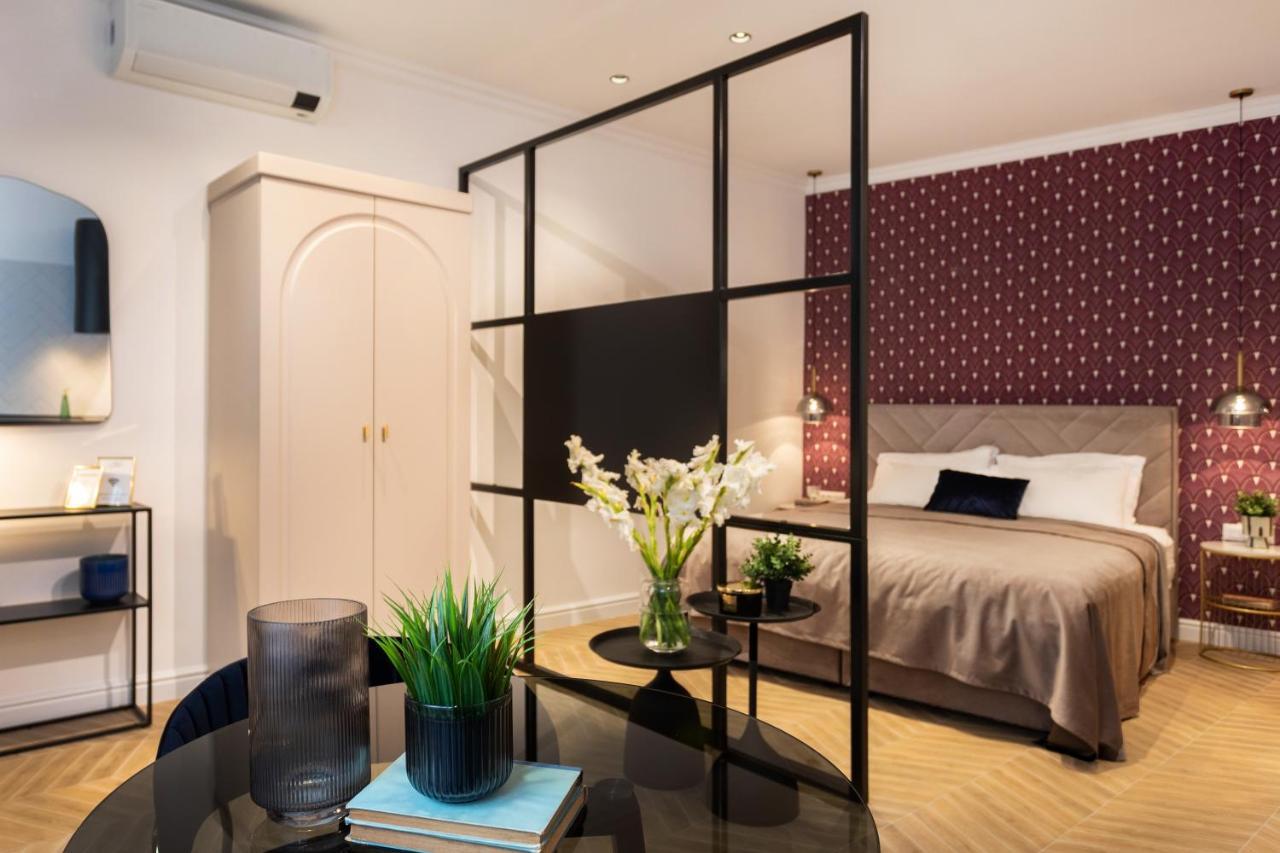 Appartement Pierrot & Pierrette Mesnicka à Zagreb Extérieur photo